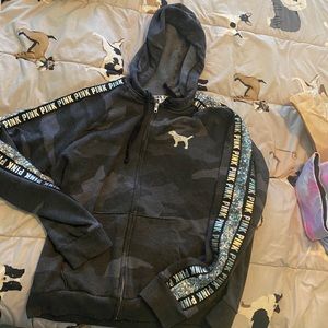 Vs pink bling camo zip up hoodie large